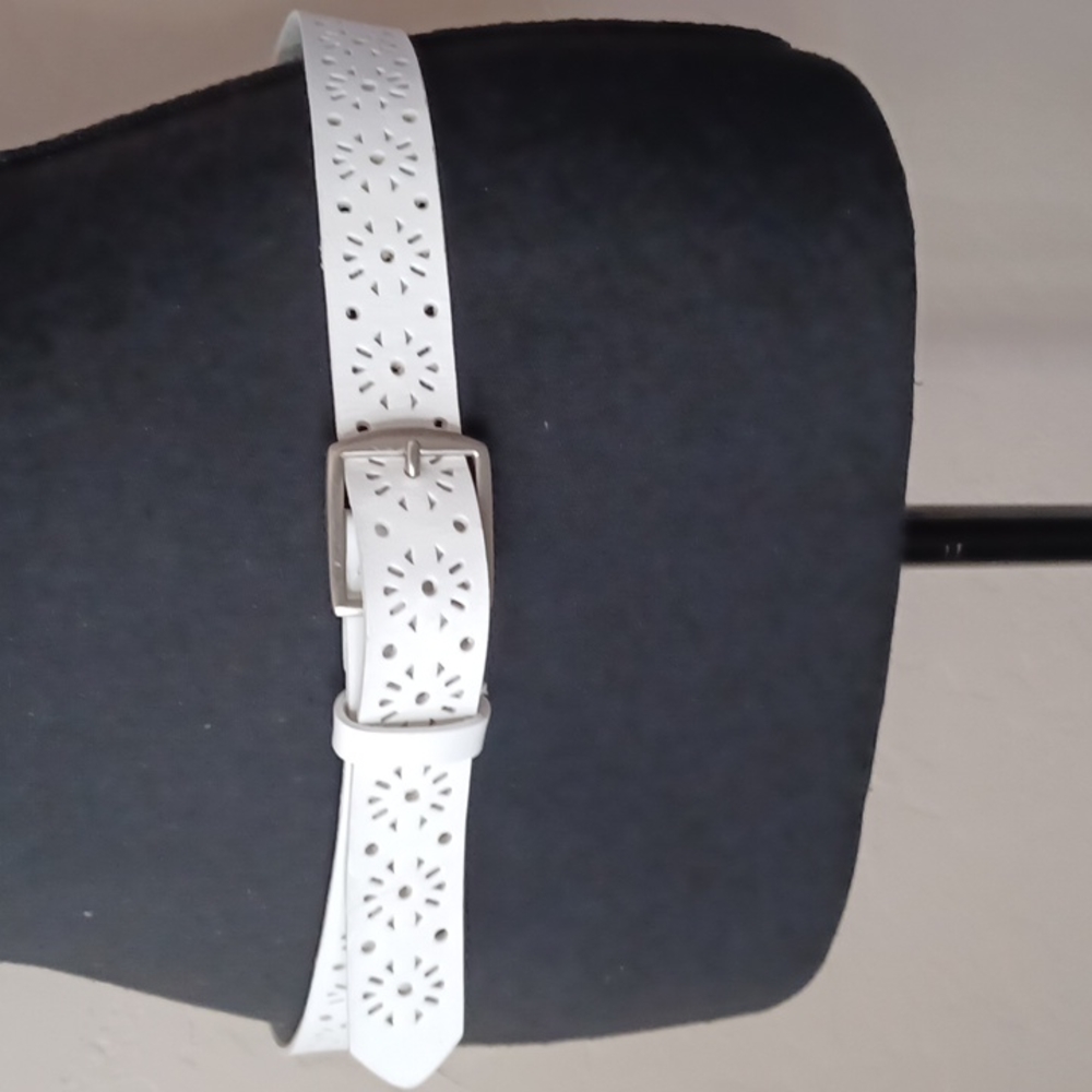 White Cutout Buckle Belt